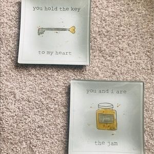 Beautiful jewelry and key trays set of 2